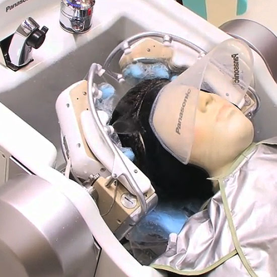 下一代病房标配按摩洗头机器人