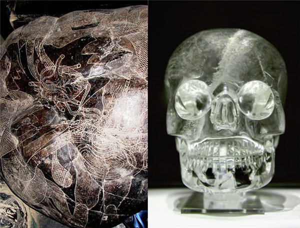 左：伊卡石展品。右：大英博物馆中的水晶头骨 。图：Brattarb/Rafał Chałgasiewicz